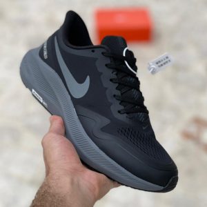 کفش رانینگ نایک ایر زوم وین فلو NIKE AIR ZOOM WINFLO GUIDE