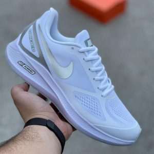 کفش رانینگ نایک ایرزوم وین فلو NIKE AIR ZOOM WINFLO 7X سفید