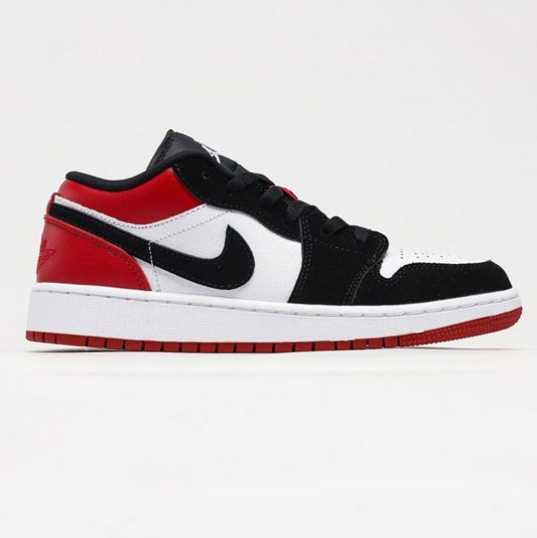 جردن وان بلک تو Jordan 1 Low Black Toe