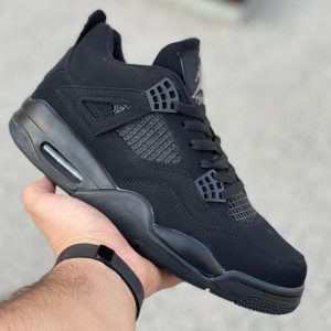 نایک جردن 4 رترو بلک کت Jordan 4 Retro Black Cat