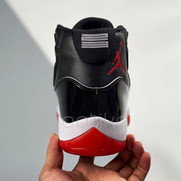 نایک جردن 11 پلی آفز برد Jordan 11 Retro Playoffs Bred