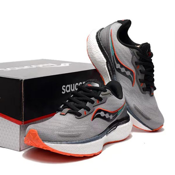 ساکنی ترایامف Saucony Triumph 19