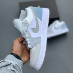 جردن وان پاریس Jordan 1 Low Paris