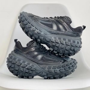 بالنسیاگا بانسر Balenciaga Bouncer Sneaker