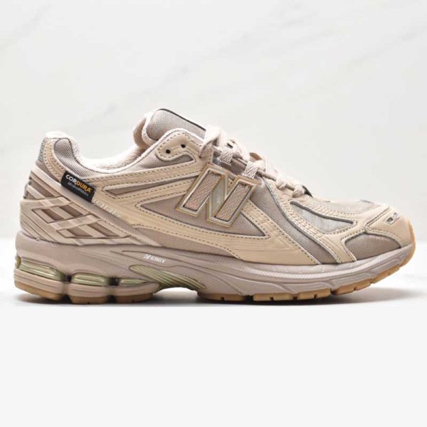 New Balance 1906R Cordura Desert Tan