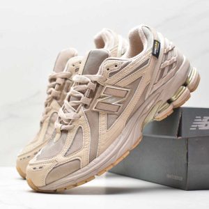 New Balance 1906R Cordura Desert Tan