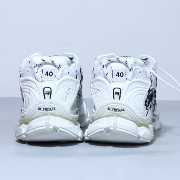 Balenciaga Runner Graffiti White