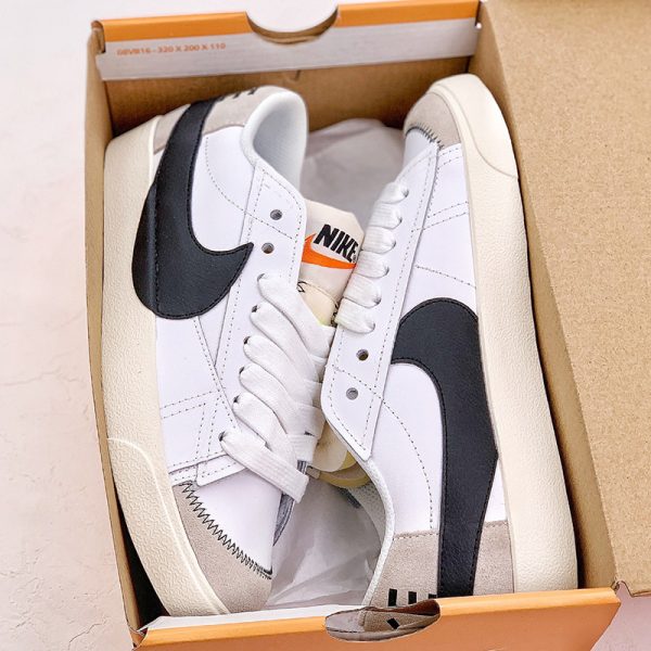 Nike Blazer Low 77 Jumbo White Black Sail DN2158-101