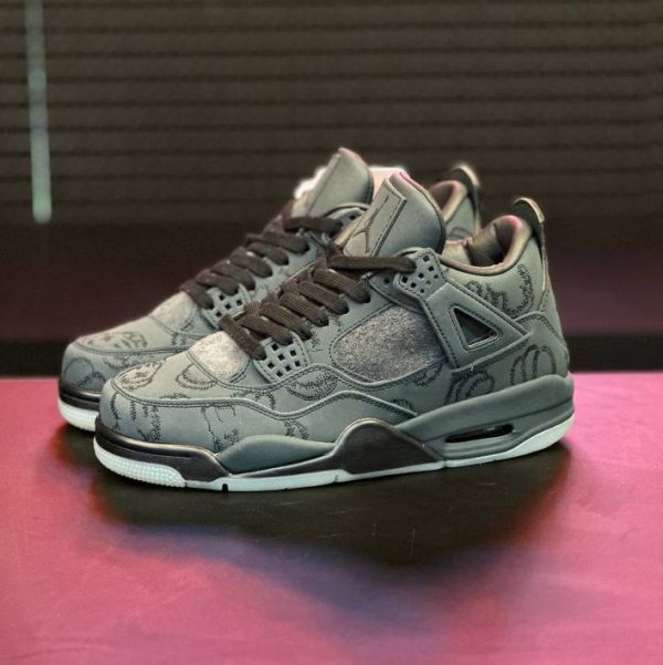 نایک جردن 4 رترو Jordan 4 Retro Kaws