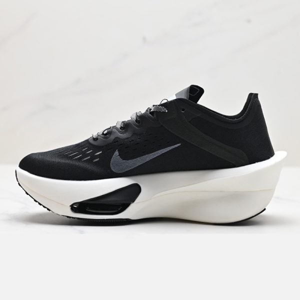 نایک زوم ویپرفلای Nike Zoom Vaporfly 4% مشکی سفید