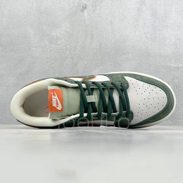 Otomo Katsuhiro x Nike SB Dunk Low Steamboy OST Green Orange