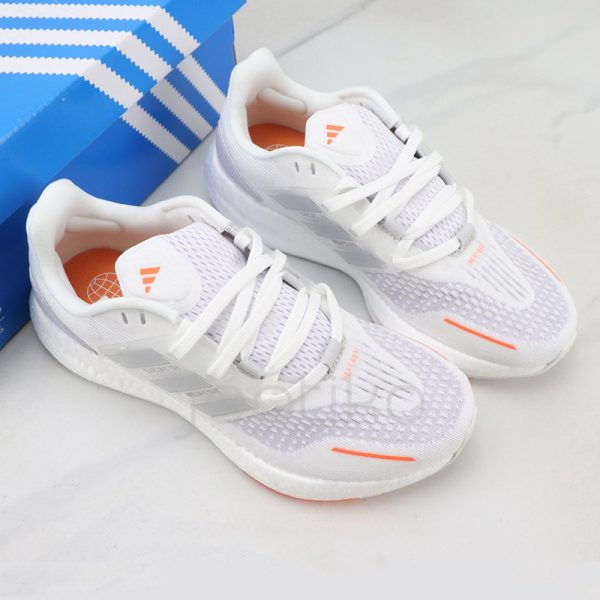 adidas Pureboost 22 HQ1420