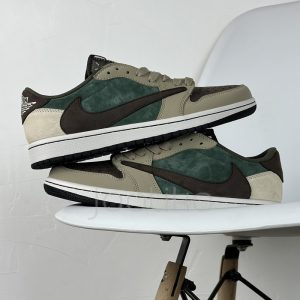 ایر جردن وان لو Travis Scott x Air Jordan 1 Low OG