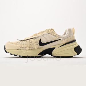 نایک وی تو کی ران Nike V2K Run Light Beige Black