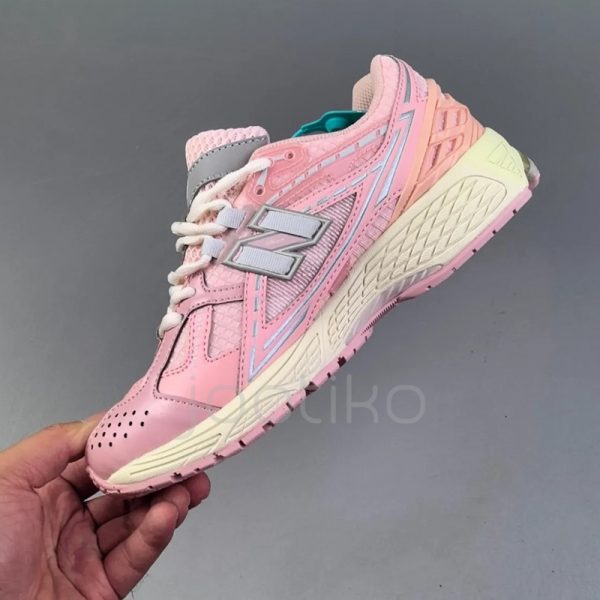 کفش نیوبالانس New Balance 1906R Lunar New Year Pink صورتی