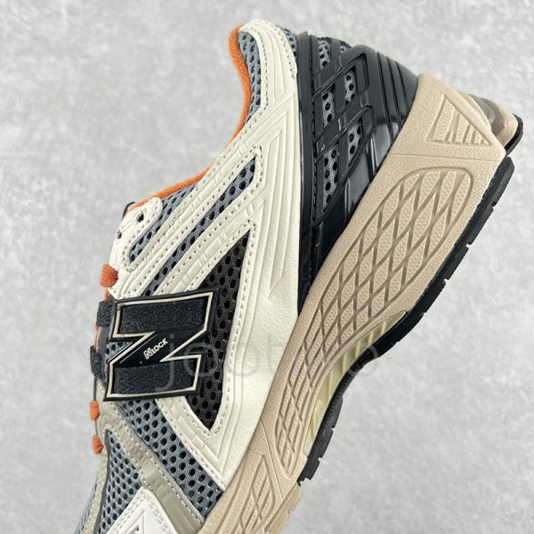 نیوبالانس New Balance 1906R size? Exclusive Blacktop Mindful Grey M1906rsa