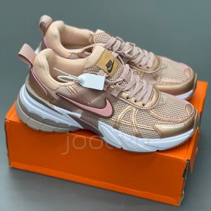 نایک وی تو کی ران Nike V2K Run بژ طلایی