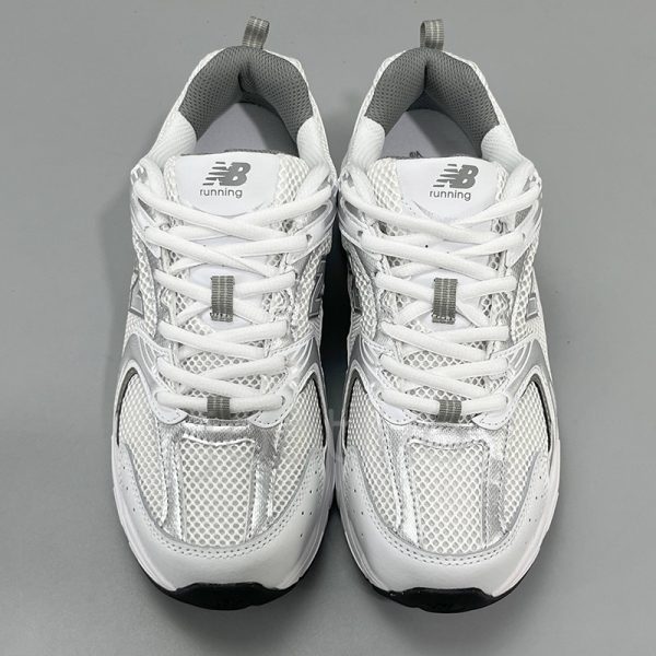 کفش نیوبالانس New Balance 530 White Silver Metallic نقره ای سفید متالیک