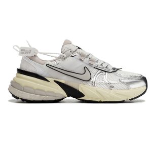 نایک وی تو کی ران Nike V2K Run Summit White Metallic Silver