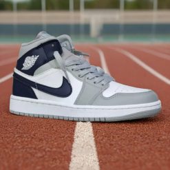 DQ8426-104 نایک ایر جردن وان Jordan 1 Mid Wolf Grey Midnight Navy