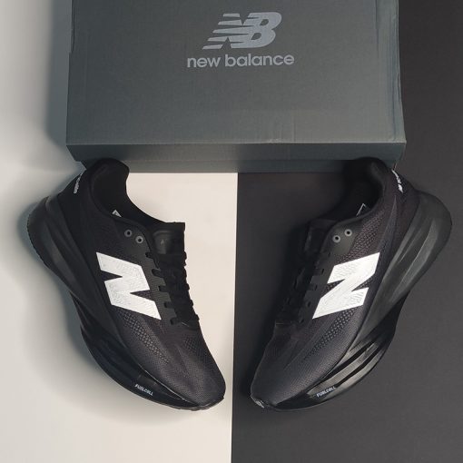 نیوبالانس فیول سل ربل New Balance FuelCell Rebel