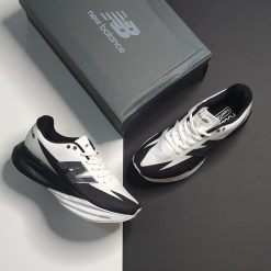 نیوبالانس فیول سل ربل New Balance FuelCell Rebel مشکی سفید