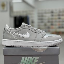 جردن وان لو Jordan 1 Low OG Metallic Silver متالیک سیلور