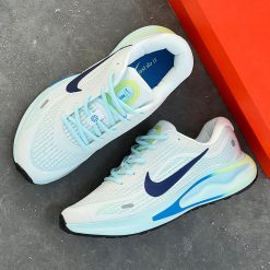 نایکی جرنی ران سفید / آبی یخی Nike Journey Run Summit White Blue Volt