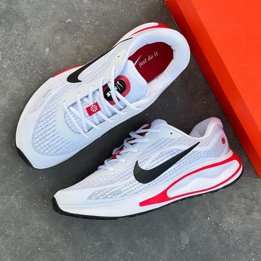 نایکی جرنی ران سفید / قرمز / مشکی Nike Journey Run White Fire Red Cement Grey Black