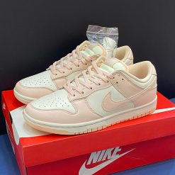 نایک دانک لو سفید صورتی Nike Dunk Low Orange Pearl