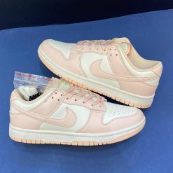 نایک دانک لو سفید صورتی Nike Dunk Low Orange Pearl