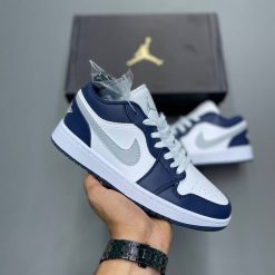 جردن وان لو ولف گری میدنایت نیوی Jordan 1 Low Wolf Grey Midnight Navy