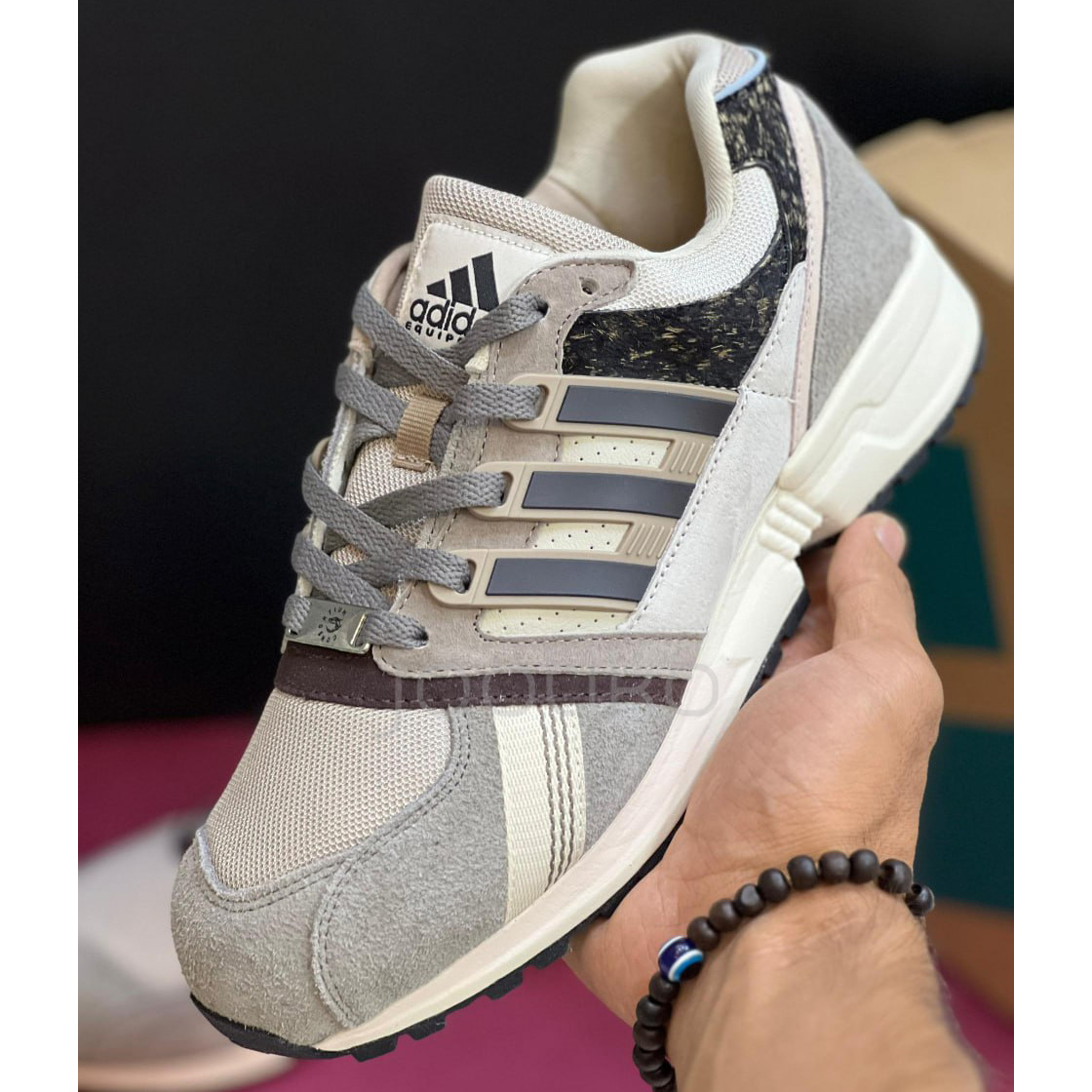 آدیداس کنسرسیوم طوسی بژ کرم adidas Consortium EQT CSG 91 Extra Butter Best Friend 5 آدیداس کنسرسیوم طوسی بژ کرم adidas Consortium EQT CSG 91 Extra Butter Best Friend