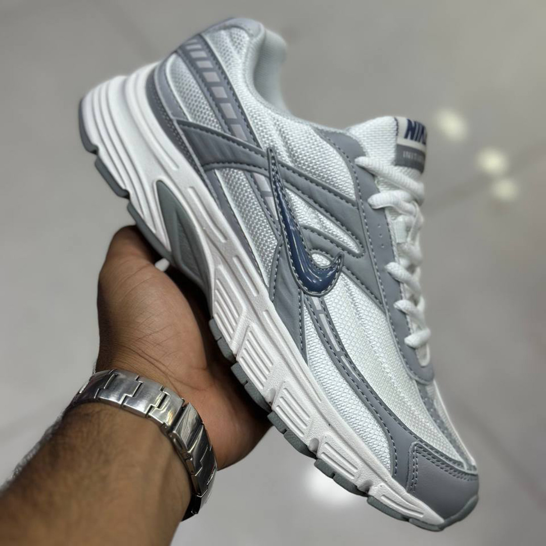 نایک اینیشیتور خاکستری سفید Nike Initiator Summit White Light Smoke Gray HQ1511-121 2 نایک اینیشیتور خاکستری سفید Nike Initiator Summit White Light Smoke Gray HQ1511-121
