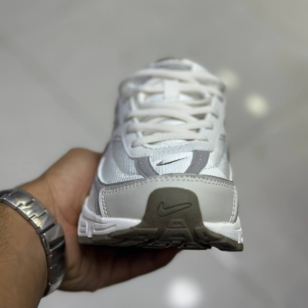 نایک اینیشیتور سفید خاکستری قهوهای Nike Initiator Phantom Light Bone Sail Brown IB4339-001 5 نایک اینیشیتور سفید خاکستری قهوهای Nike Initiator Phantom Light Bone Sail Brown IB4339-001